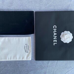 Chanel Shopping Bag + Suede-like Pouch + Cleaning Cloth - 💯 Auth